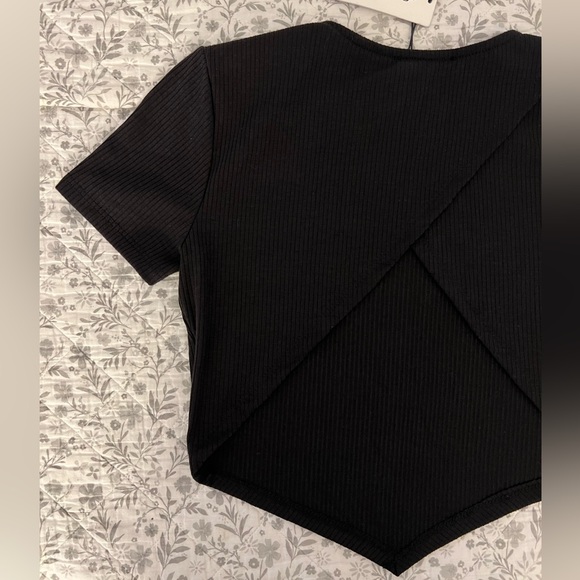 Pretty Garbage Open Back Short Sleeve Tee - Picture 3 of 4